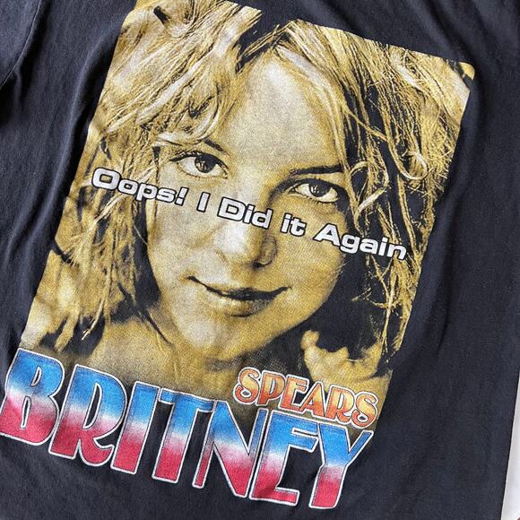 Vintage Y2K 2000s Britney Spears Oops I Did It Again Tour Two Sided Rap T Shirt - Picture 10 of 11